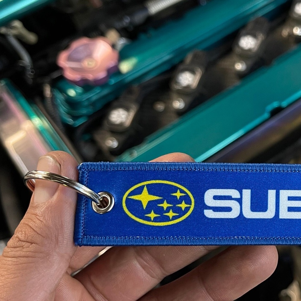 Suburu Car Keychain Keytag - Picture 2 of 2